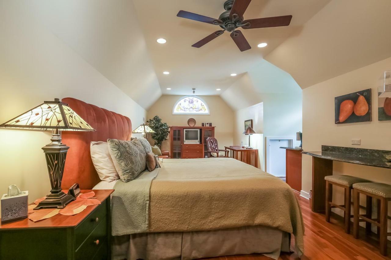 Harvey House Bed & Breakfast Oak Park Dış mekan fotoğraf